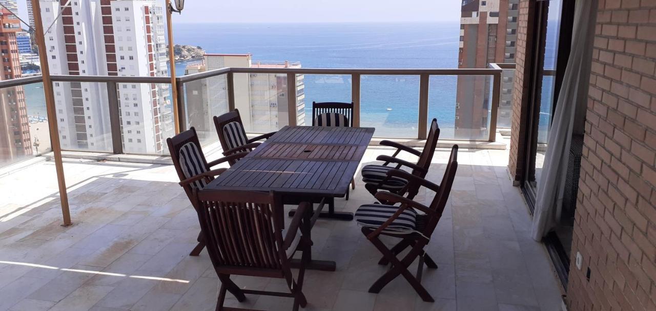 Apartamento Ático con gran terraza Benidorm Exterior foto