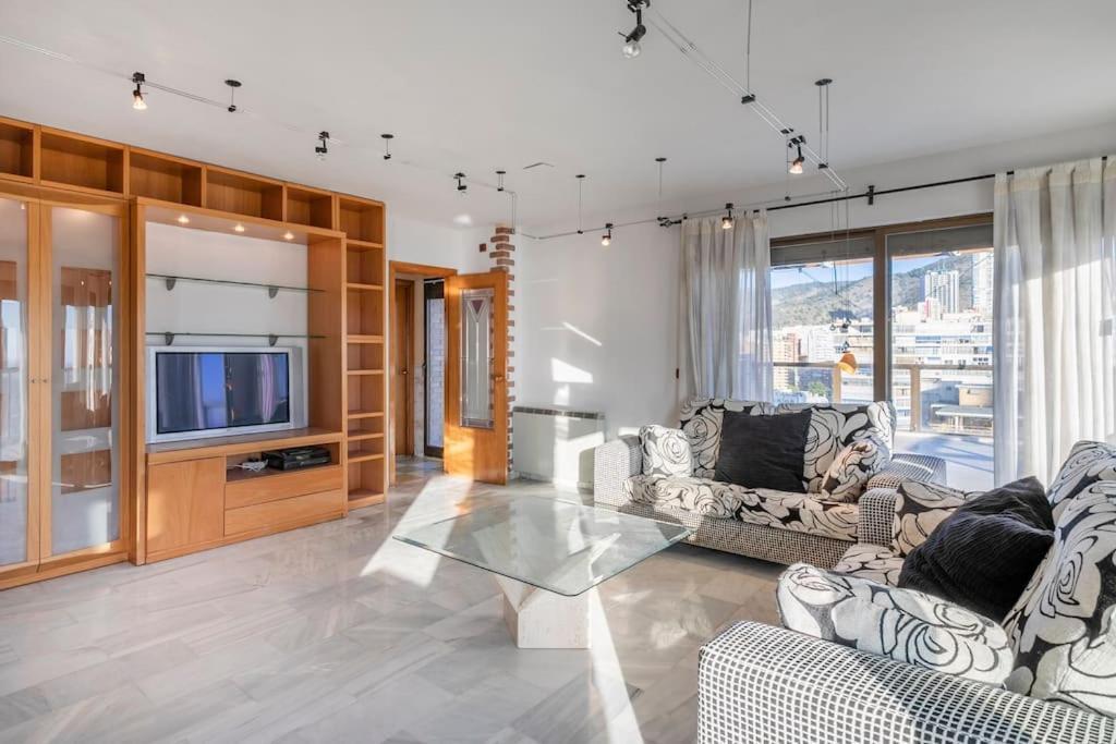 Apartamento Ático con gran terraza Benidorm Exterior foto
