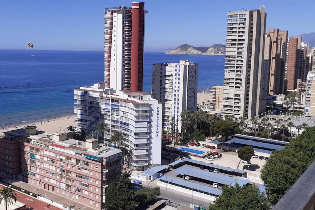 Apartamento Ático con gran terraza Benidorm Exterior foto