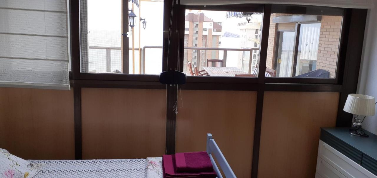 Apartamento Ático con gran terraza Benidorm Exterior foto